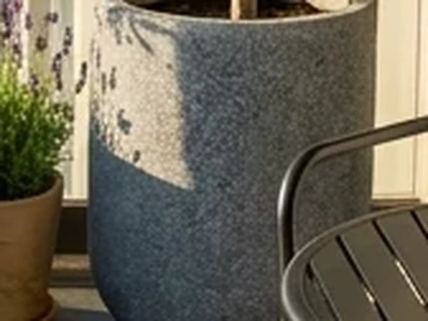Fiberstone Saksılar - Taş tozu ve elyaf kompozit Fiori Botanik Ömerli